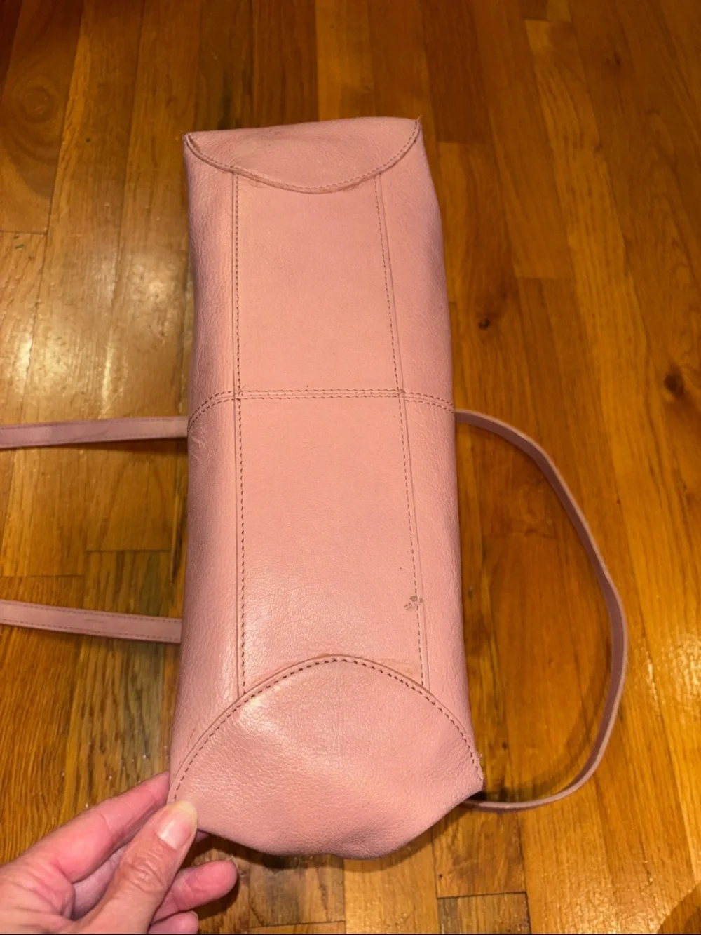 Wilsons Leather spacious dusty